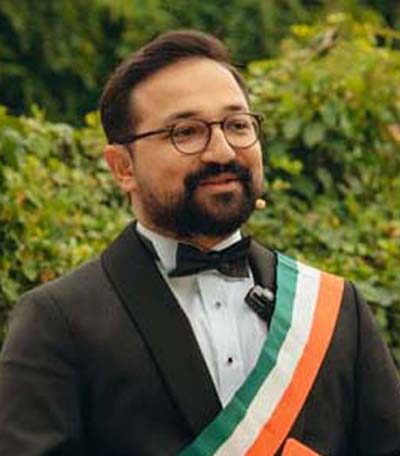 Dr. Alex Secikyan